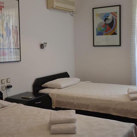 Perfect Beachfront Apartment Athens Ngoại thất bức ảnh